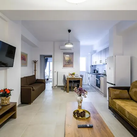Apartment Sokos Residence, 3' Walk From Neos Kosmos Metro Athens
