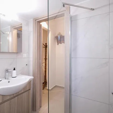 Sokos Residence, 3' Walk From Neos Kosmos Metro * Athens